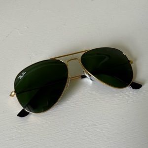 Ray Ban Aviators - Gold Frame Green Lens